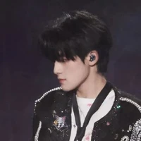 Uông Tuấn Hy「WangJunXi」