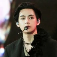 Kim Taehyung ( anh )