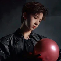 Hạ Tuấn Lâm(anh)