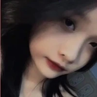 Uyên Ly (Chị2 Trang)