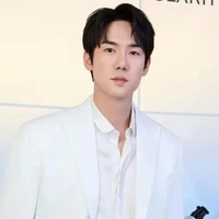 Yoo Yeon Seok