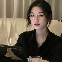 Anh Thư ( mẹ Như Linh )