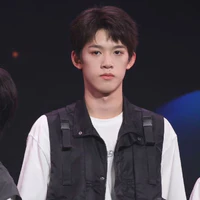 Quan Tuấn Thần