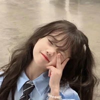 Giang tuyết hồng ( lúc còn nhỏ )