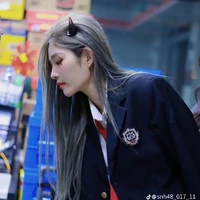 Vương Dịch-Y