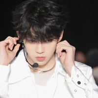 Trần Thiên Nhuận[Gã]