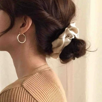 Thường Nhi [ mẹ cậu ]