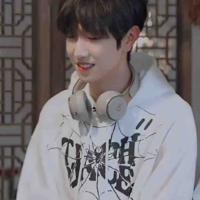 Đồng Vũ Khôn 