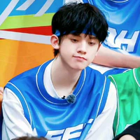 Tả Hàng_cậu