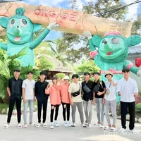 cả team