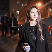 Châu Thi Vũ ( Vương Dịch - cô )