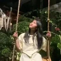 Chara(chị) hk nhớ tên ak:(