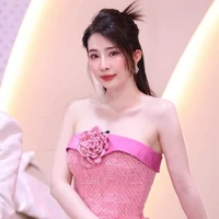 Phạm Quỳnh Nga (Quỳnh Nga-Em)