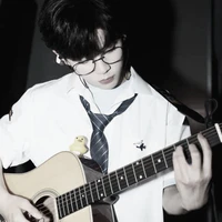 Trần Thiên Nhuận _ hắn