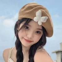 hồ ngọc trân - bạn thân cô