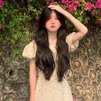 Quỳnh Trúc Chị họ Đẳng