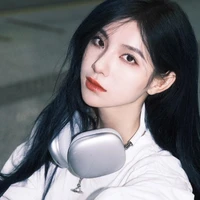 Đường Lỵ Giai