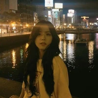 Jisoo/bạn Li/