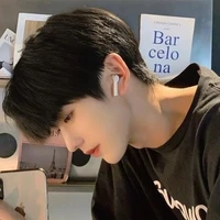 【𝚂𝚒𝚖𝚘𝚗】|Khước Kiệt Uyên