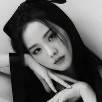 Kim Jisoo(cô phù thủy)