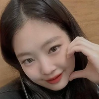 Kim Jennie(em)