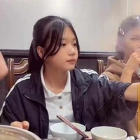 Ếch ( Lan Anh)