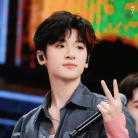 Trương Tuấn Hào_B