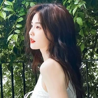 Hoàng Anh Thư- mẹ n9