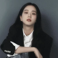 Kim Jisoo ( Y )