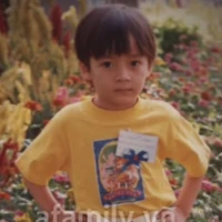 Ngô Kiến Huy(lúc nhỏ)