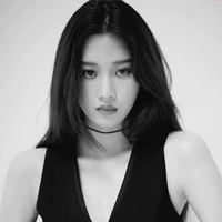 Moon Ga Young( mẹ nu9)