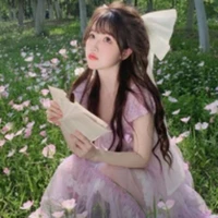Mỹ -trợ lý nữ 9-em
