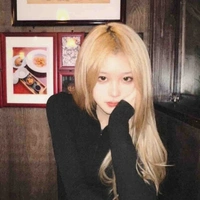 Lê Nhã Vy - ( em gái Na9 )