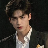 Hoàng Bảo Phong_bố nu9