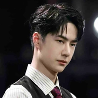 Vương Nhất Bác( cậu Ba)