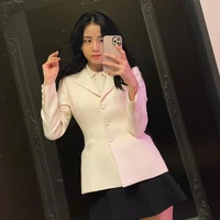 Kim Jisoo(chủ tịch)