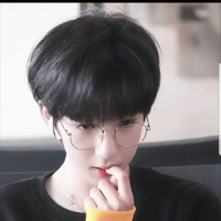 Hạ Tuấn Lâm ( cậu )