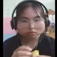 m.anh(bé pu)
