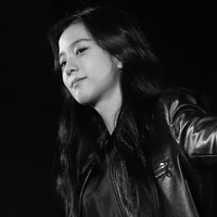KIM JISOO(Y)