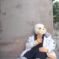707