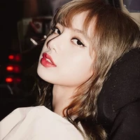 Lalisa Manoban [ nàng ]