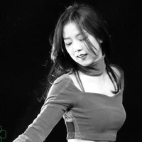 Kim Jisoo [ Chị ]