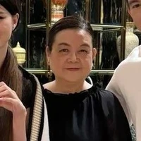 Mami Rawee ( Mẹ nàng )