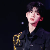 Uông Tuấn Hy