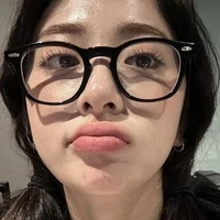 Huh Yunjin