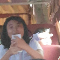 Nhi 