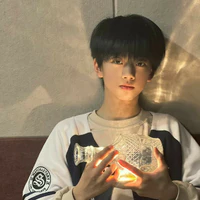 Trương Hàm Thụy-@zhanghanrui