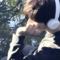 Bùi Mạnh Hùng-@aria032_julius