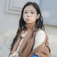 Kim Jennie ( em )