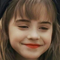 Hermione Granger/nhỏ/